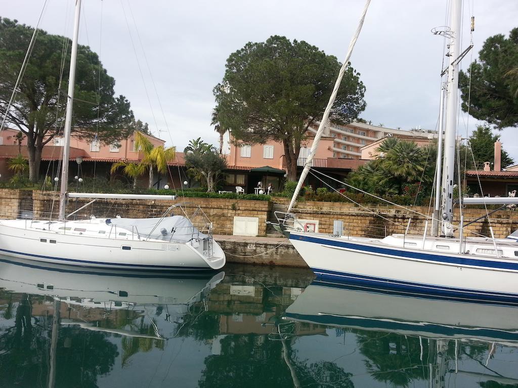 Villetta Su Canale Navigabile Furnari Rum bild